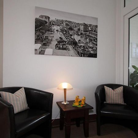 Apartamento Hellinghaus Fewo 1 Wellenreiter Wyk auf Föhr Exterior foto